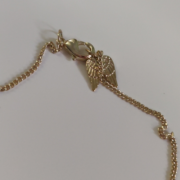 NEW* LOVE ME Necklace - Picture 2 of 3